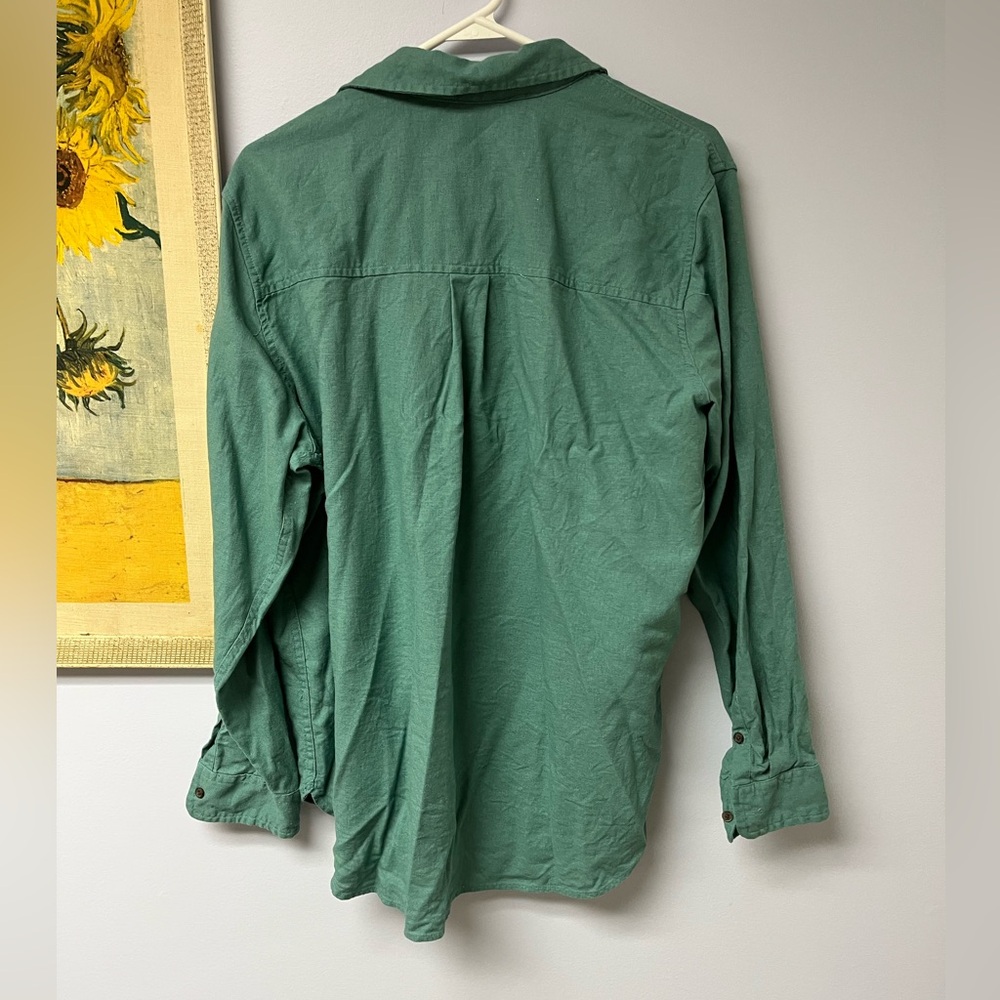 Universal thread Green Button-Up Shirt - Picture 3 of 4